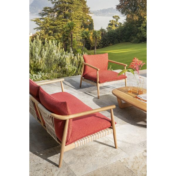 Karin outdoor
