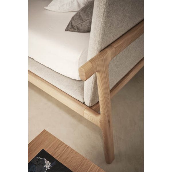 Fushimi letto