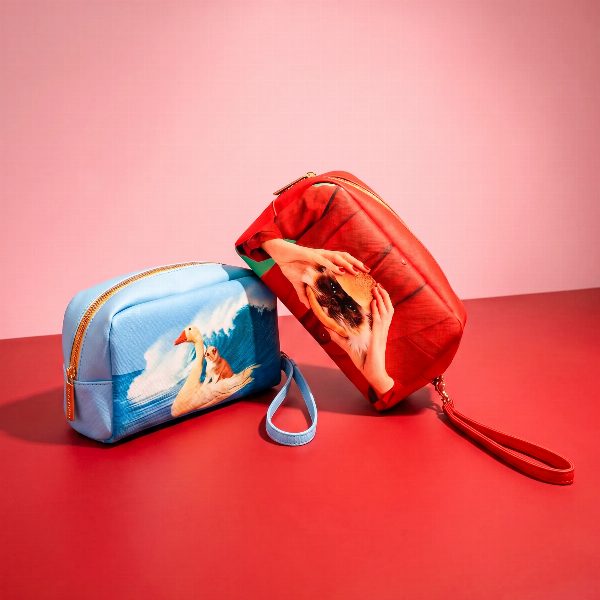 Toiletpaper Pets Beauty case Surf Buddies