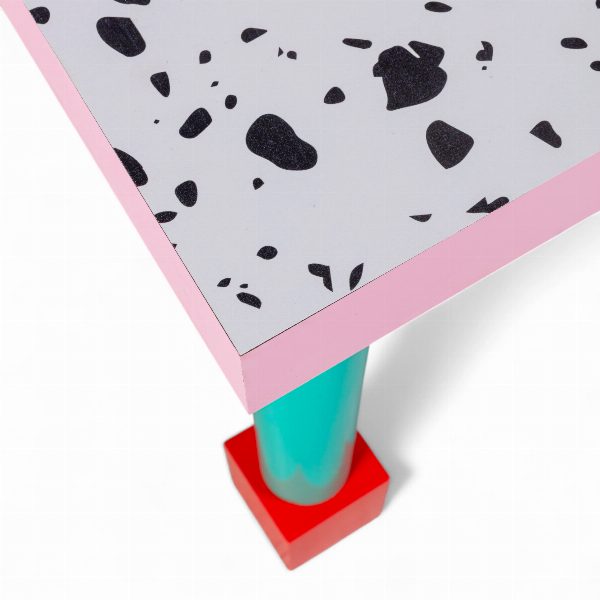 Tavolo Superfurniture