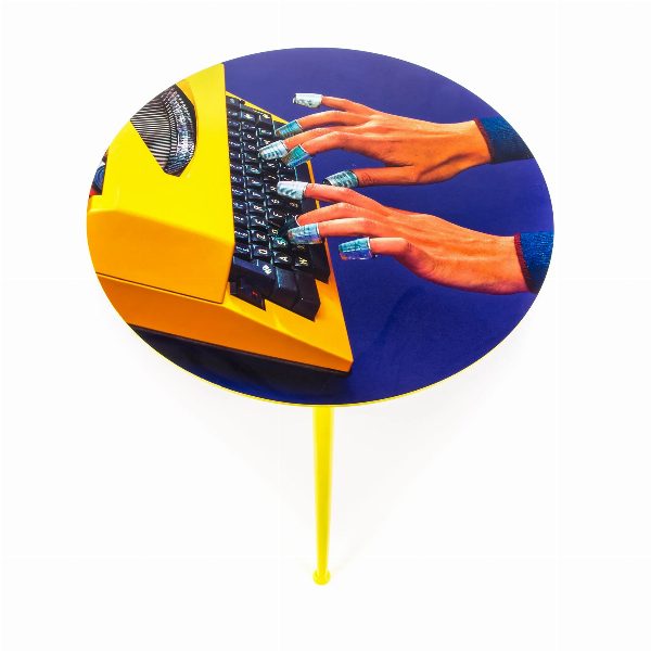 Tavolo Grande Typewriter Toiletpaper