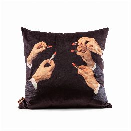 Cuscino Lipstick Black 67x67 Toiletpaper