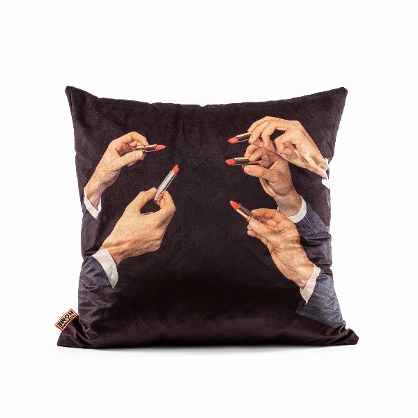 Cuscino Lipstick Black 67x67 Toiletpaper