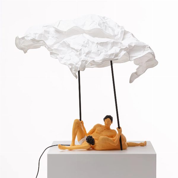 Lampada Love is a verb