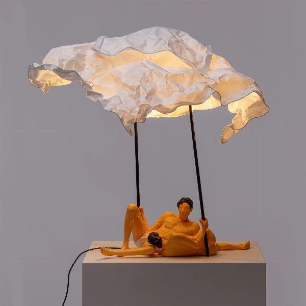 Lampada Love is a verb