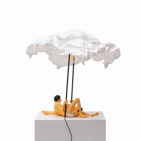 Lampada Love is a verb