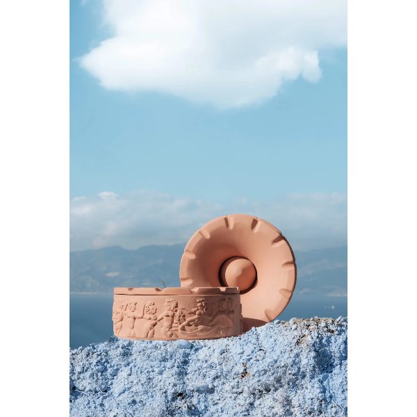Magna Graecia Posacenere in Terracotta Dialogues