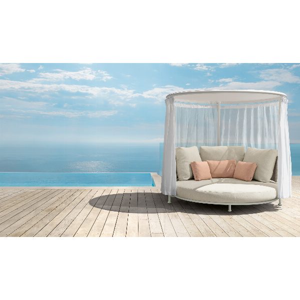 Coral Daybed