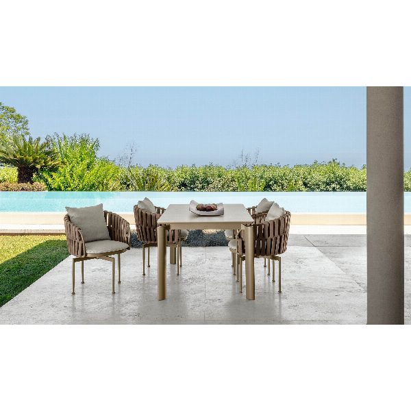 Frame Poltrona pranzo