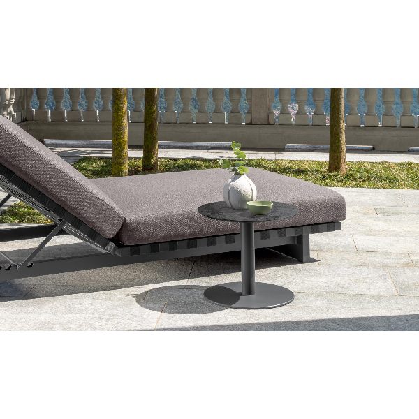 Leaf Tavolo con base centrale