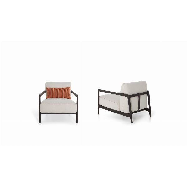 Everyday Life Narrow Armchair poltroncina