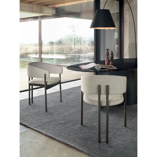 Biarritz sedia