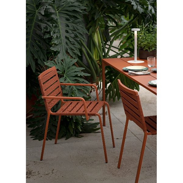 Rest sedia outdoor