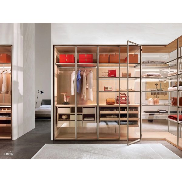 Storage armadio battente
