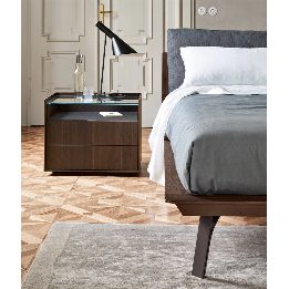 Abbraccio letto