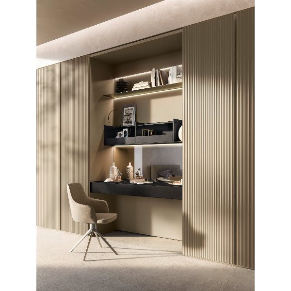 Armadio con boiserie