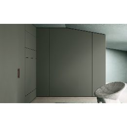 Alterna armadio con modulo mansardato