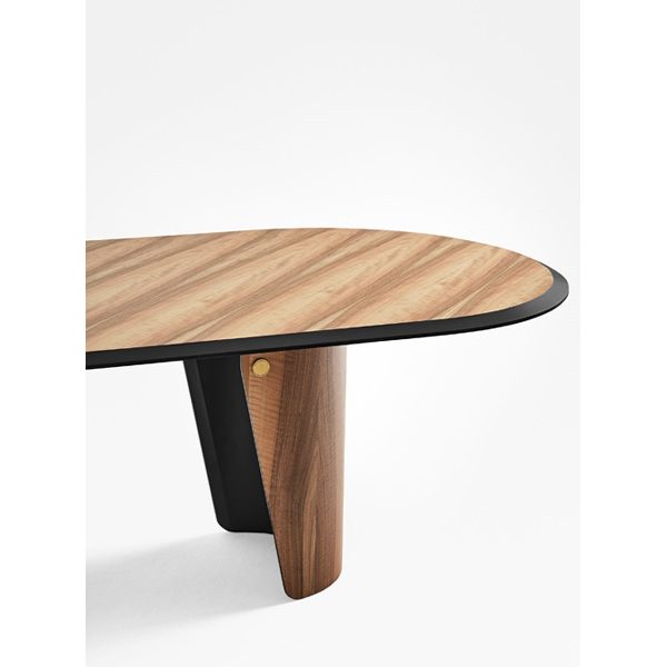 Manto Oval tavolo
