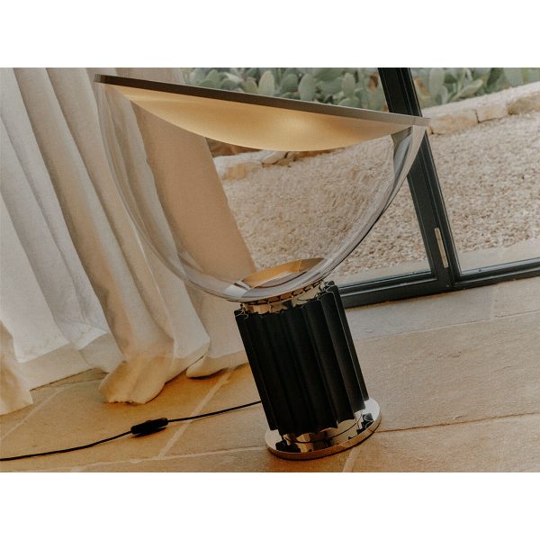 Taccia PMMA lampada da tavolo