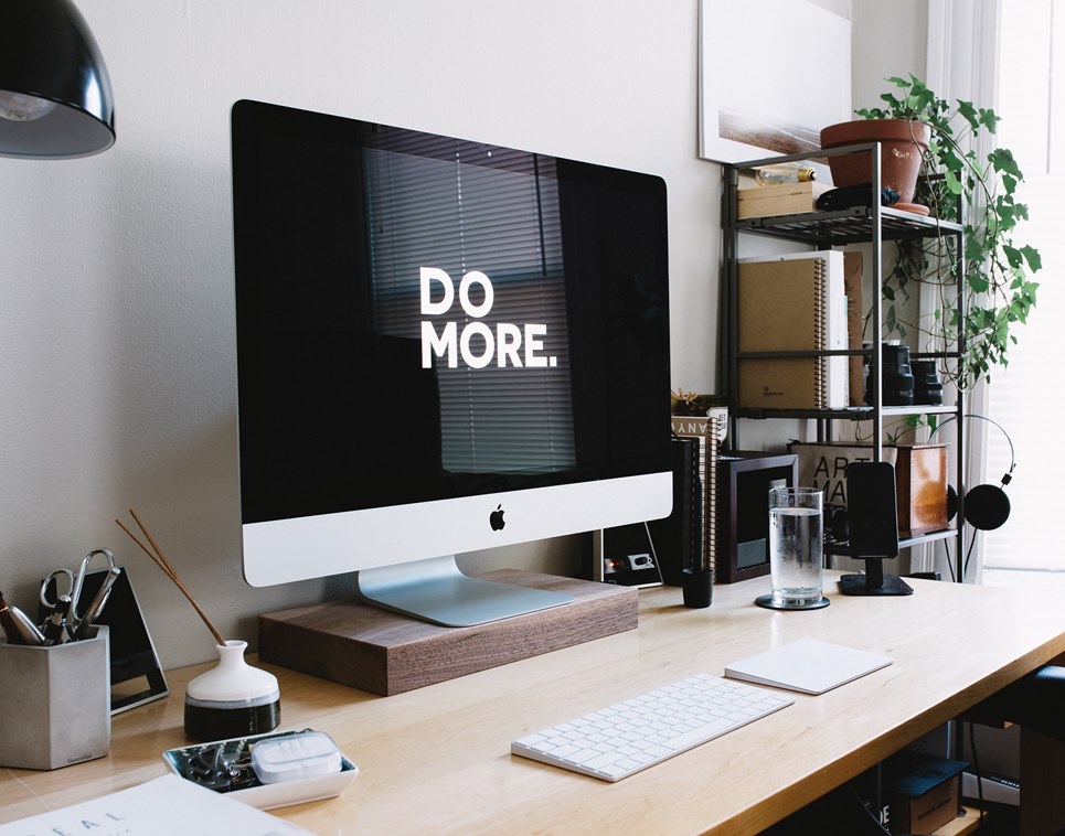Come dare un tocco di stile alla vostra postazione lavoro
