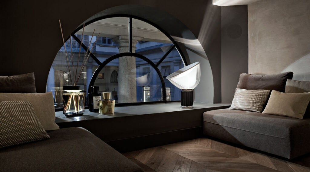 lampada flos Taccia